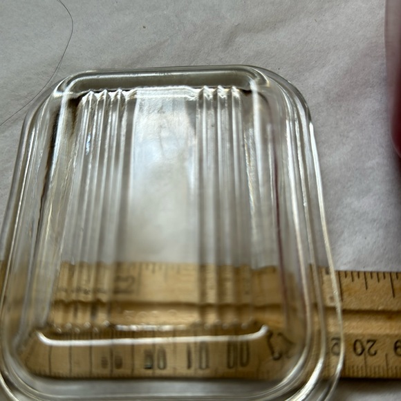 Really nice vintage  Pyrex Amish butterprint refrigerator dish 501 1 1/2cu… - Picture 13 of 16